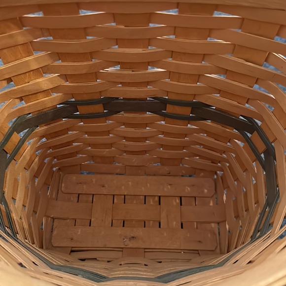 Longaberger Christmas edition Glad Tidings basket with swing handle - Picture 4 of 8